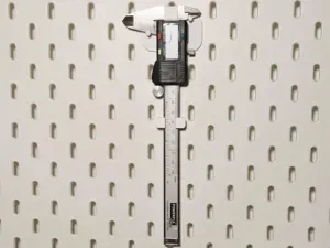 Support pied à coulisse pour panneau IKEA Skadis