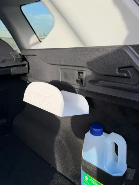 CHERY TIGGO 7 PHEV Charging Cable Holder — Image 11 of 14