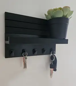 Modern modular wall key holder with Shelf