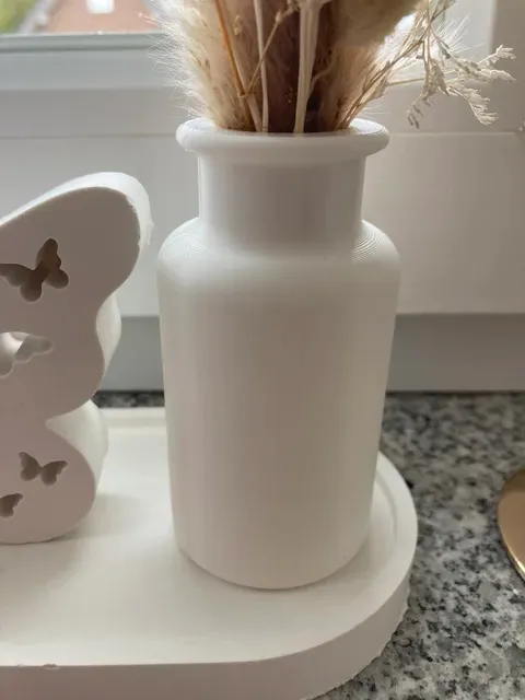 Moderne Minimalistische Dekovase –Zeitloses Design — Фото 4 из 4