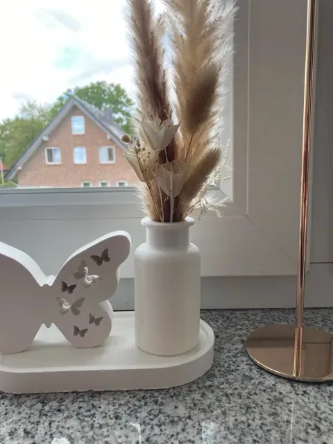 Moderne Minimalistische Dekovase –Zeitloses Design — Фото 3 из 4