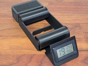 Filament Spool Roller (for 4L Storage Boxes)