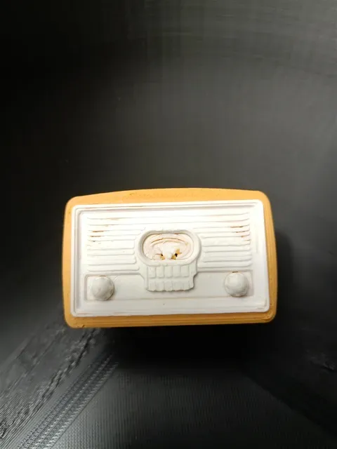 Fallout retro radio — Image 6 of 6