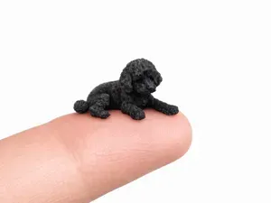 30mm Dog Miniatures - #08 Toy Poodle Sitting