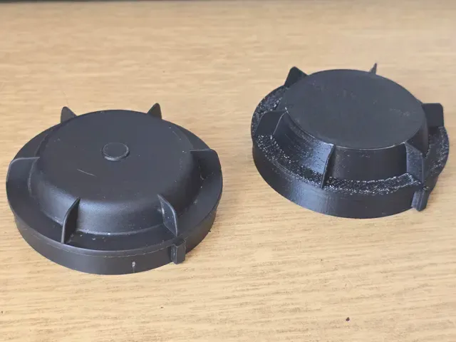 Headlight Bulb Cover – Renault Megane 2 — Фото 4 из 4