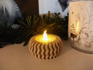 Short Wavy Tea Light Holder