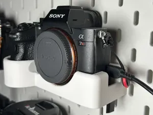 Sony A7 III 3 Skadis - no Support - charging port