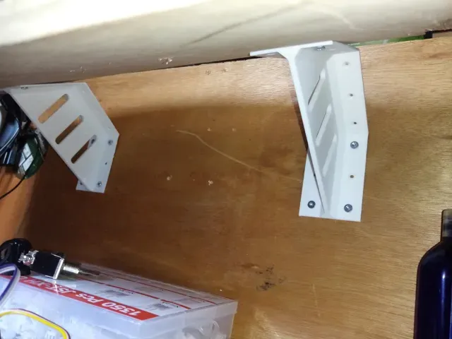 60° Offset Gusseted Support Bracket – Reinforced — Image 2 of 3
