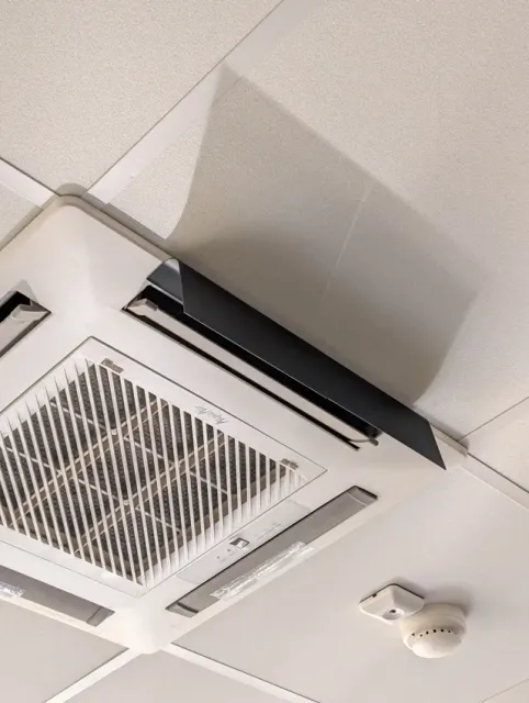 AC Air Flow Deflector / Cover — Фото 2 из 3