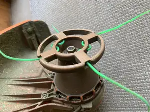 LINE TRIMMER HEAD
