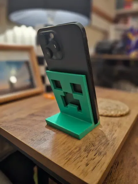 Minecraft Creeper Face Phone Stand — Image 3 of 3