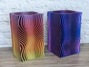 Pencil Cup: Ribbed Cube Spiral (Vase mode print!)