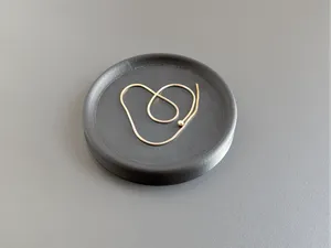 Round Minimalist Catch-All Tray