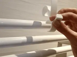 Snap-On Towel Hook for 22mm Radiator Rails