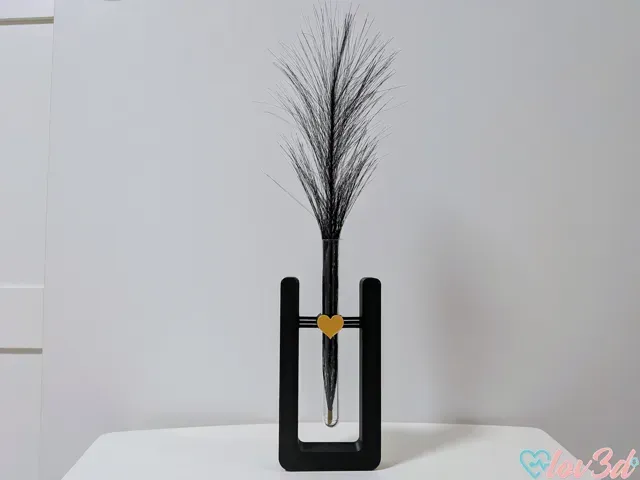 String Art Heart Vase (Tube Holder) — Image 6 of 6