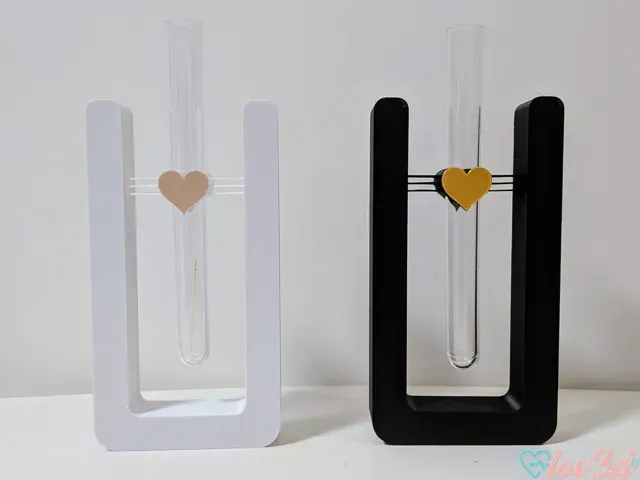 String Art Heart Vase (Tube Holder) — Image 4 of 6