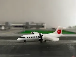 1:400 scale ATR 42 model