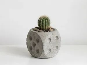 Concrete Dice planter mold