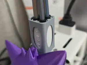 A1 Hub Cap Lock