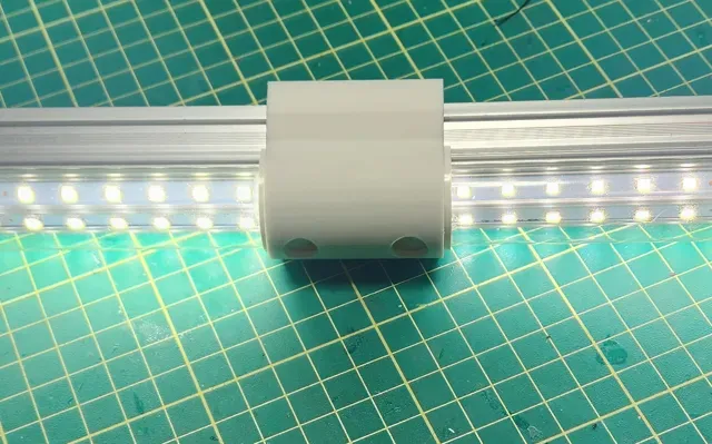 SHOPELED LED D Shape T8 Tube Light End Mount — Фото 13 из 14
