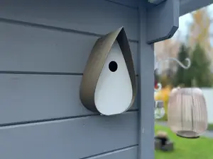 Birdhouse – Stylish Birdhouse for Small Birds