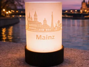 Mainz Skyline Leuchtzylinder voller Charme