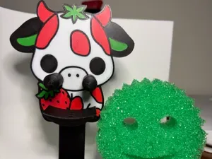 Strawberry Cow Scrub Daddy Stand