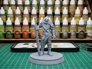 Knight w/ Big Sword 32mm Miniature