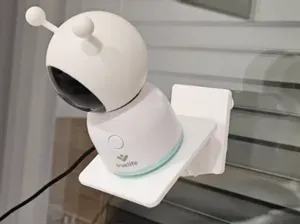 Tilting Window Mount for 1/4in Camera - No Screws