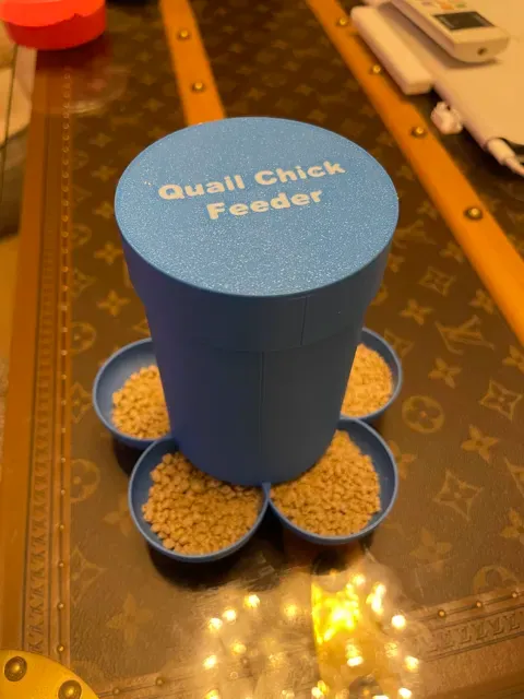 5 station Quail chicken feeder — Image 6 of 10