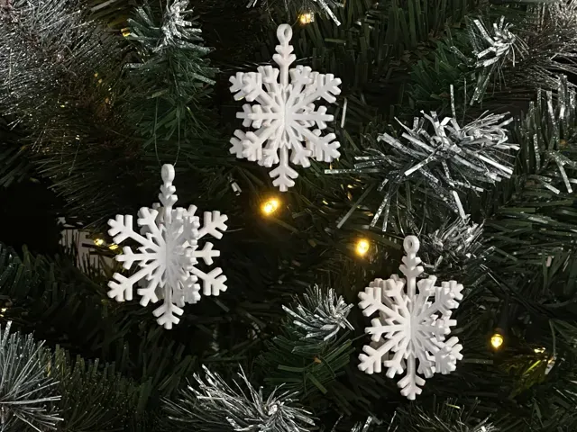 3D Snowflake Puzzle. Snap-Fit New Year's decor — Image 3 of 6