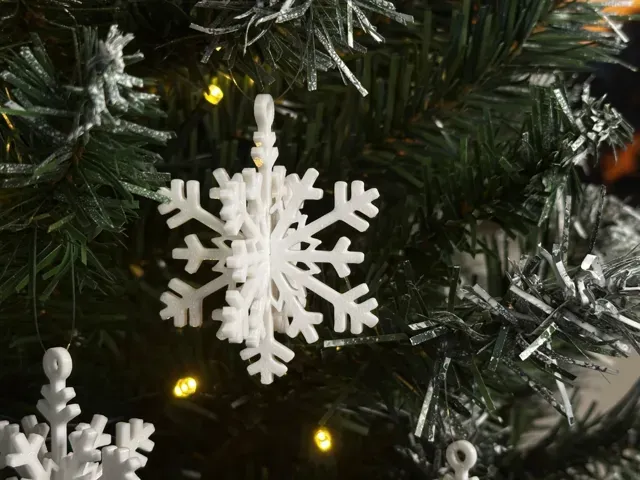 3D Snowflake Puzzle. Snap-Fit New Year's decor — Image 4 of 6