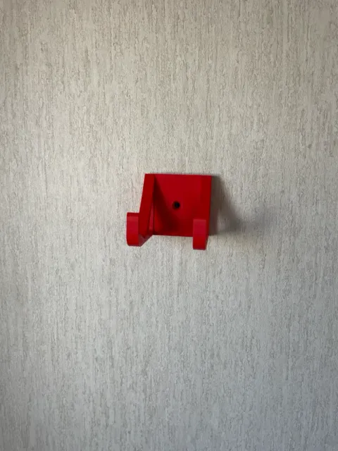 3D Printed Snap-Together Controller Wall Mount — Фото 4 из 5
