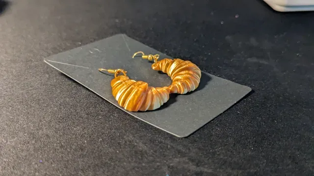 Golden Café Croissant Earrings — カフェクロワッサン — Фото 4 из 6