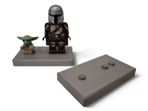 Mandalorian and Grogu Minifig stand
