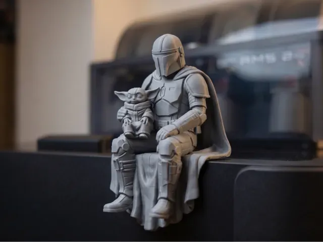 Mandalorian and Grogu Shelf Sitter 