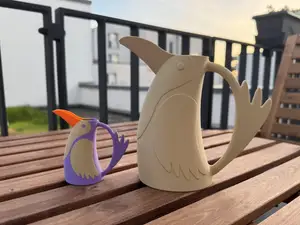 Birdie Water Pot
