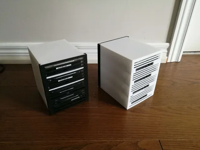 Stackable 4-Bay 3.5" HDD Storage NAS Case — Image 9 of 9