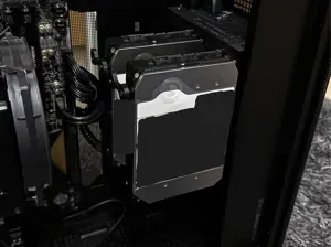 ASUS Prime AP303 4x HDD Tray NAS (very compact!)