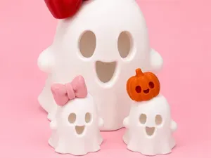 Cute Ghosty With Interchangeable Hats