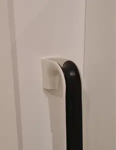 Shoehorn Hanger (IKEA Omtänksam)