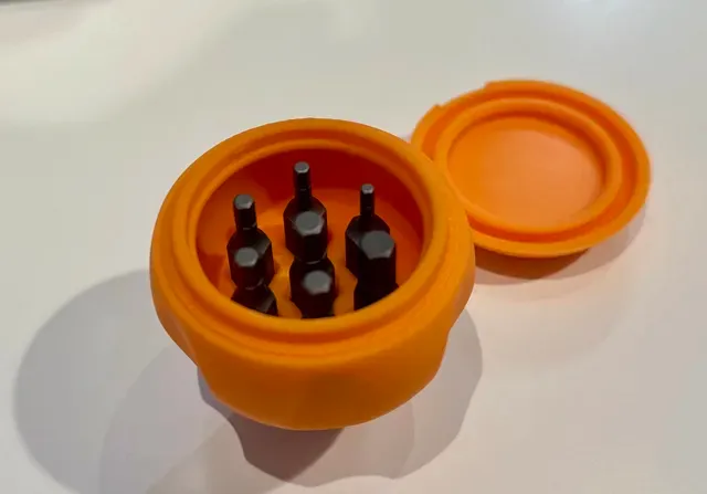 Stubby Hex Bit Driver with Bit Storage — Image 4 of 7