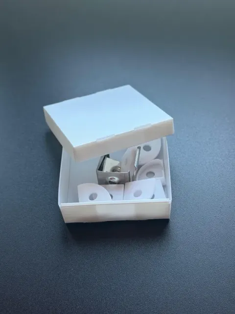 Customizable foldable box with separate lid — Image 9 of 11