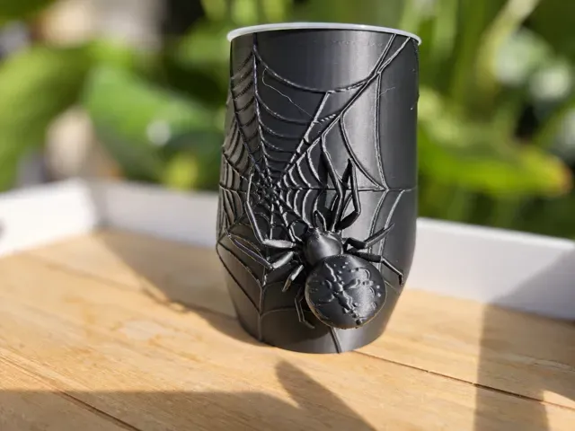 Planter Spider — Image 8 of 8