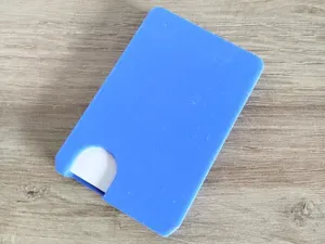 Cartera sencilla y elegante para tarjetas