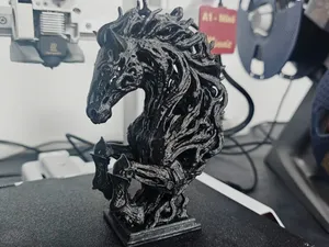 Dark Nightmare – Düsteres Albtraum Pferd