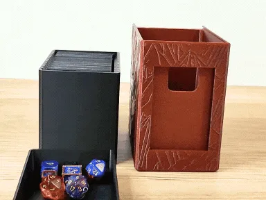 MTG Commander Deck Box Mountain 135 Double Sleeved — Фото 5 из 5