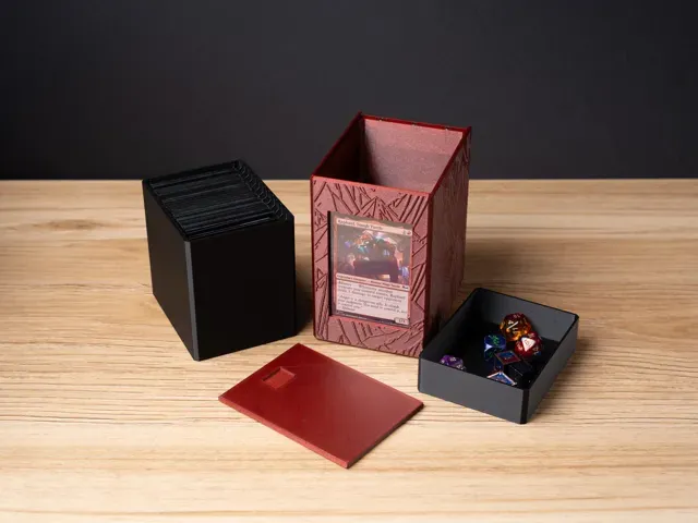 MTG Commander Deck Box Mountain 135 Double Sleeved — Фото 4 из 5