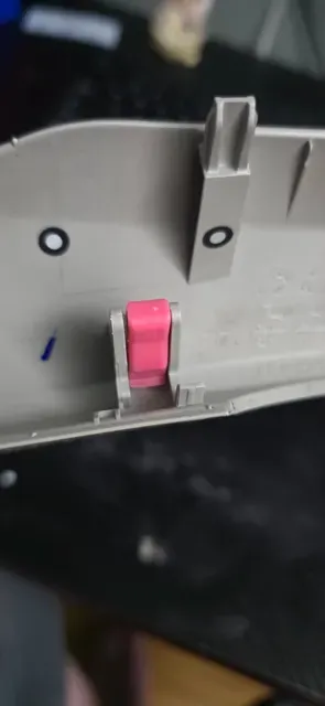 Prius Door Panel Clip — Фото 2 из 4