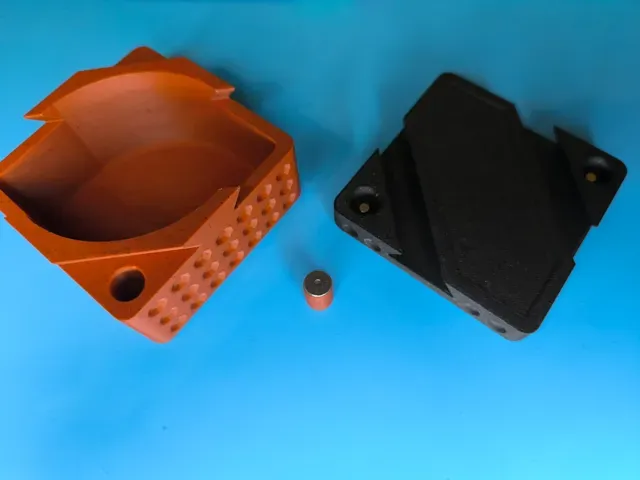 Secret locking Dovetail Box — Image 5 of 6